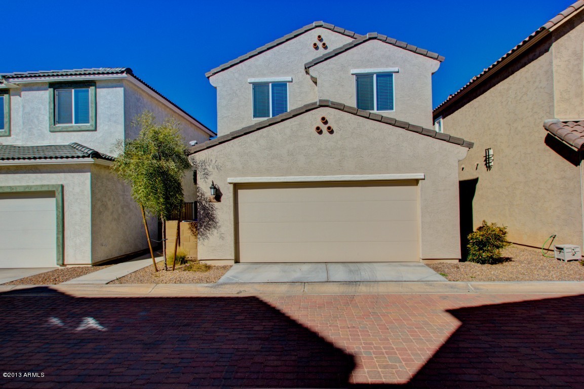 4073 East Tulsa Street Gilbert, AZ 85295 - Photo 32 of 33 a house view with a outdoor space