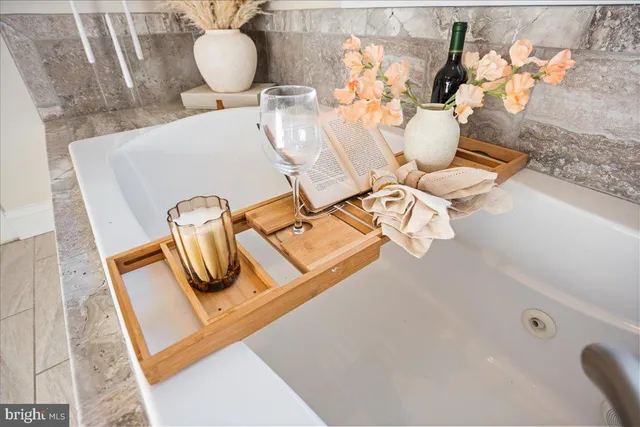 $825,000 | 6030 Clairemont Drive, Owings, MD 20736