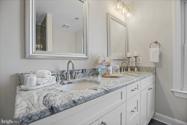 $825,000 | 6030 Clairemont Drive, Owings, MD 20736