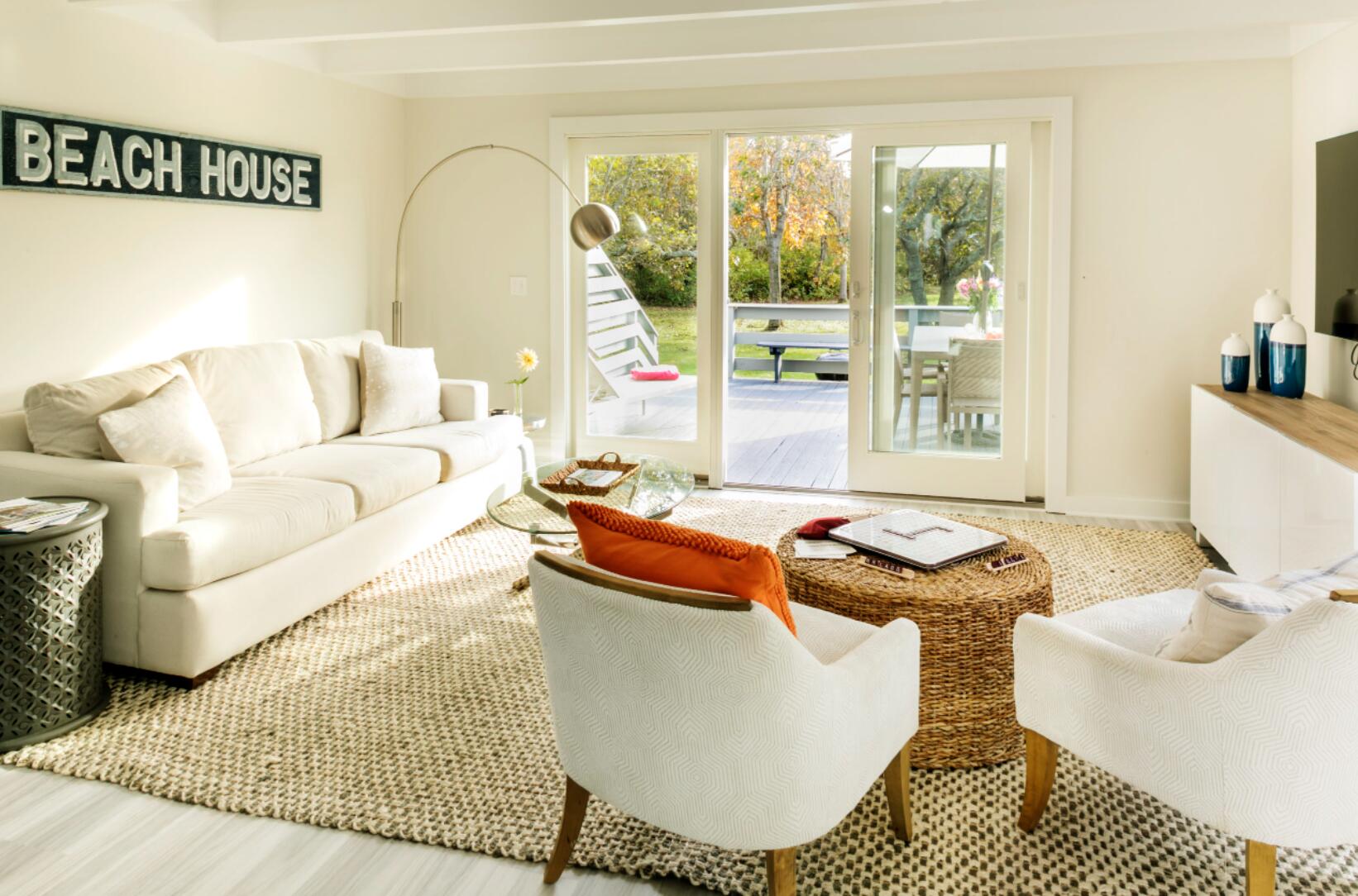 475 Katama Road, Unit C6 Edgartown, MA 02539 - Photo 3 of 16 Screen Shot 2022-04-24 at 11.18.16 AM
