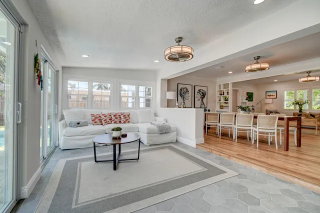 $7,000 | 309 Rilyn Drive, West Palm Beach, FL 33405