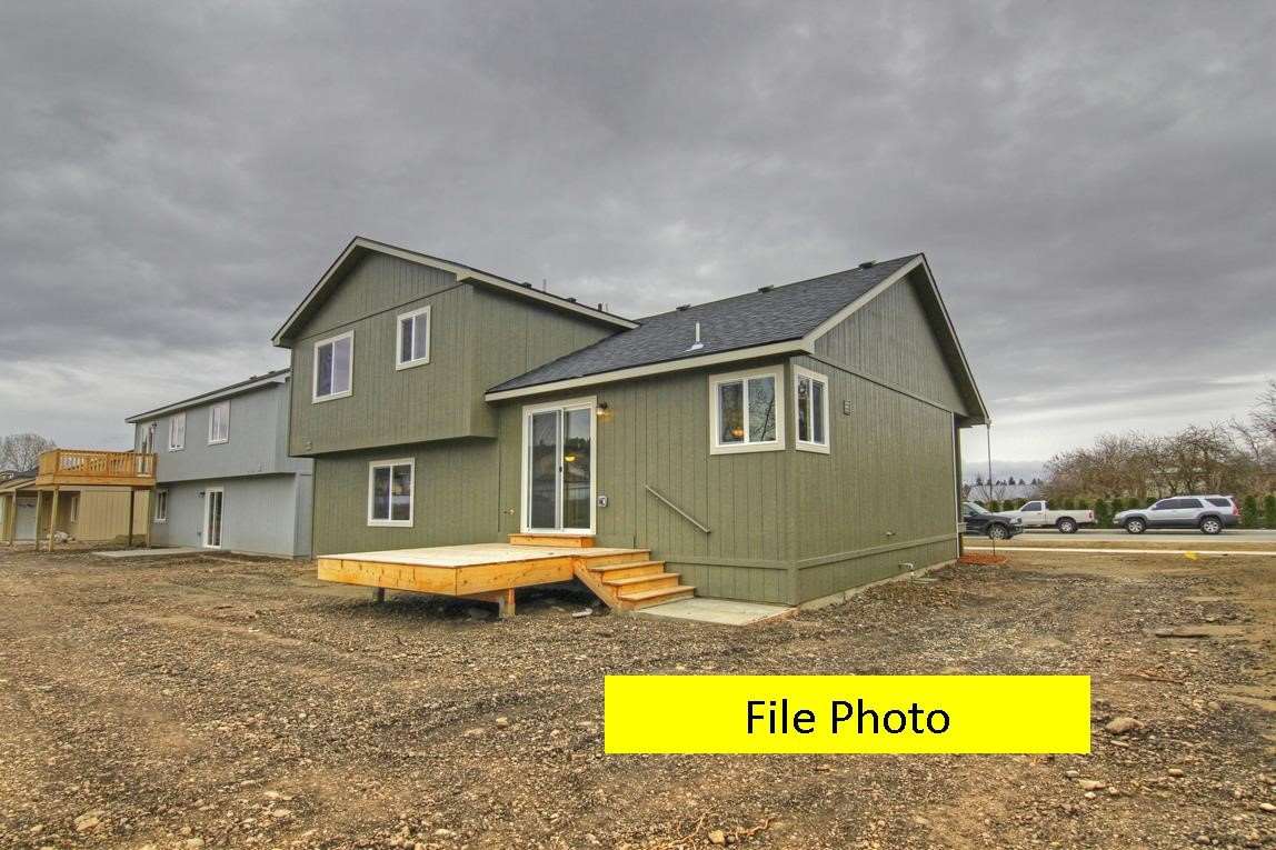 816 East Paske Road Colbert, WA 99005 - Photo 2 of 19