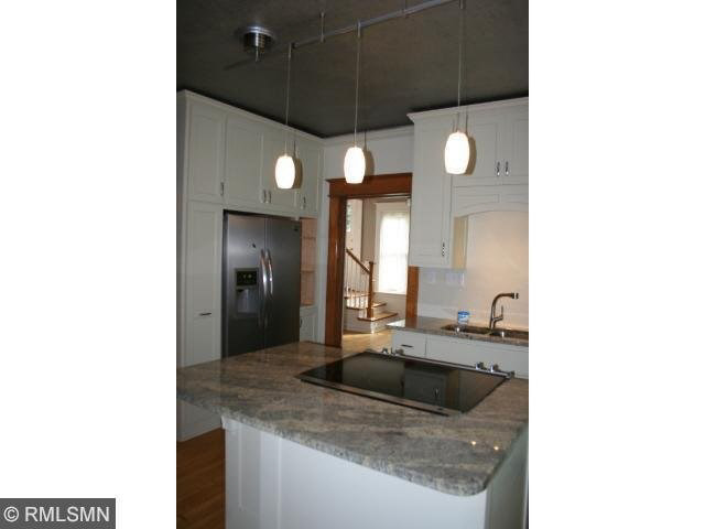 1156 Marion Street St. Paul, MN 55117 - Photo 8 of 16