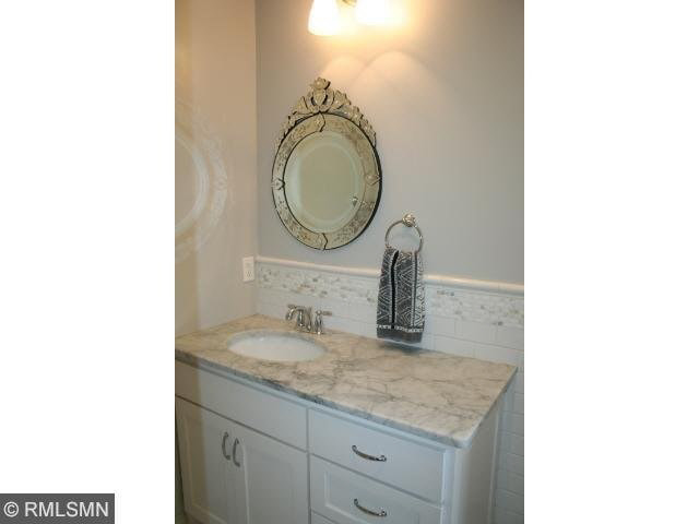 1156 Marion Street St. Paul, MN 55117 - Photo 9 of 16