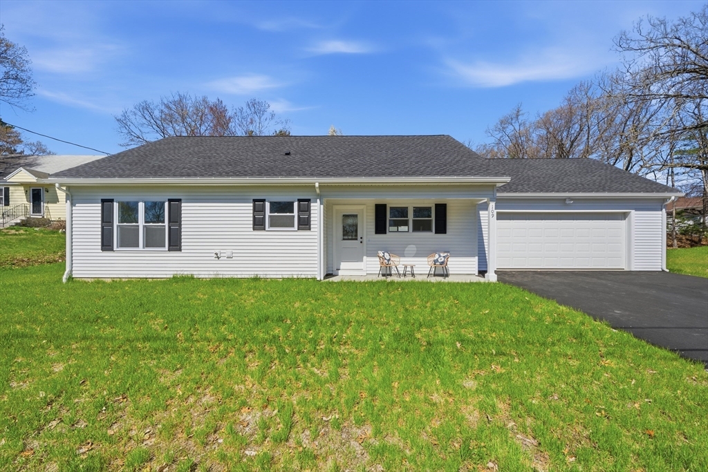 109 Navy Yard Road Dracut, MA 01826 - Photo 1 of 33