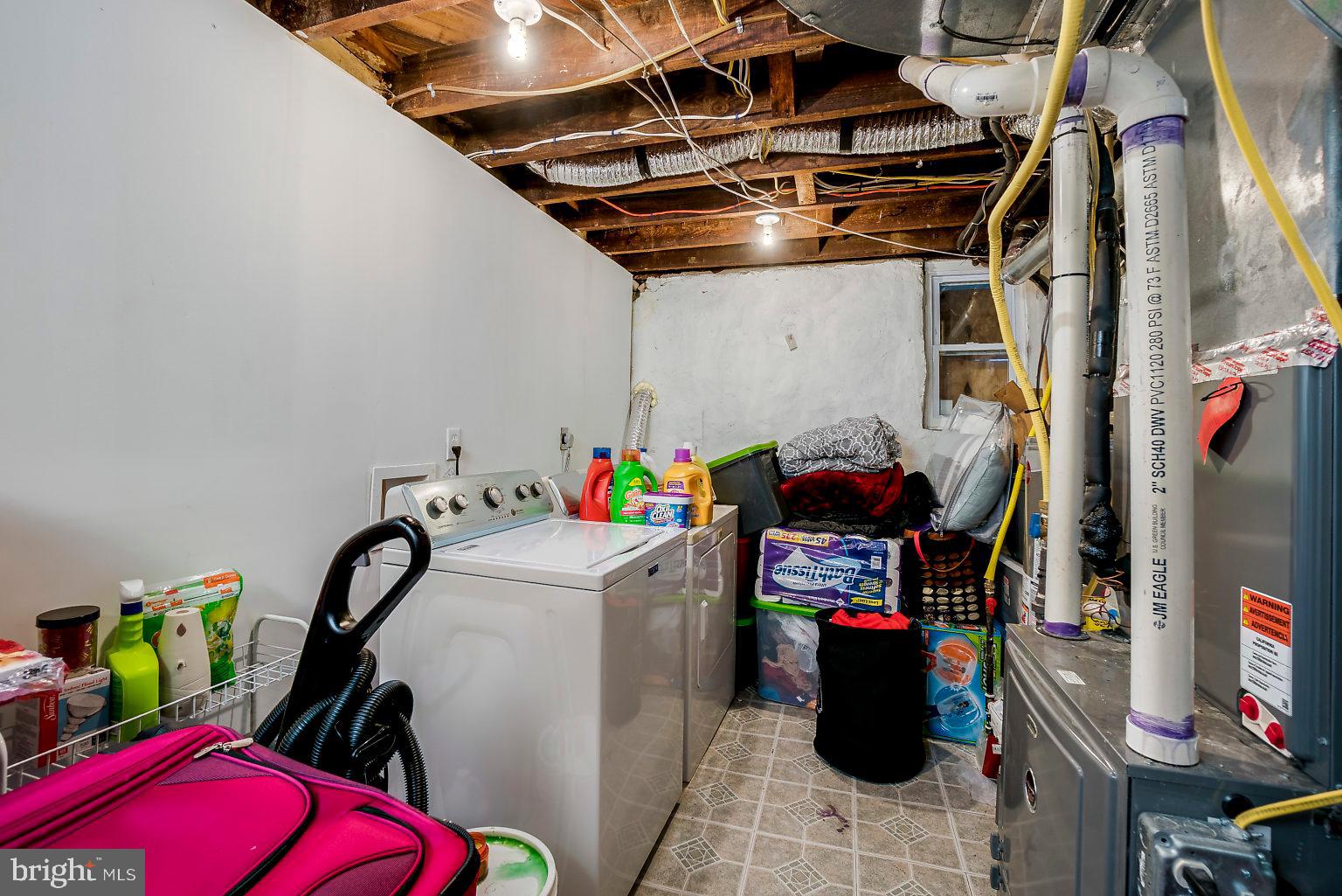 3908 Woodridge Road Baltimore, MD 21229 - Photo 19 of 38