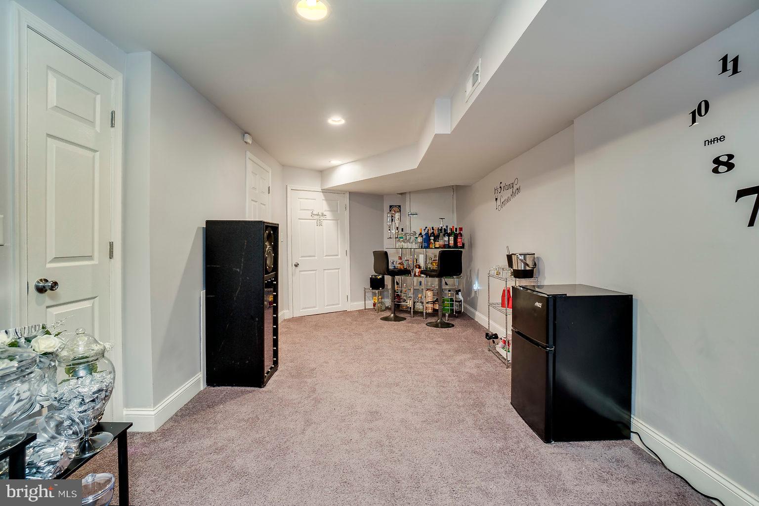 3908 Woodridge Road Baltimore, MD 21229 - Photo 23 of 38