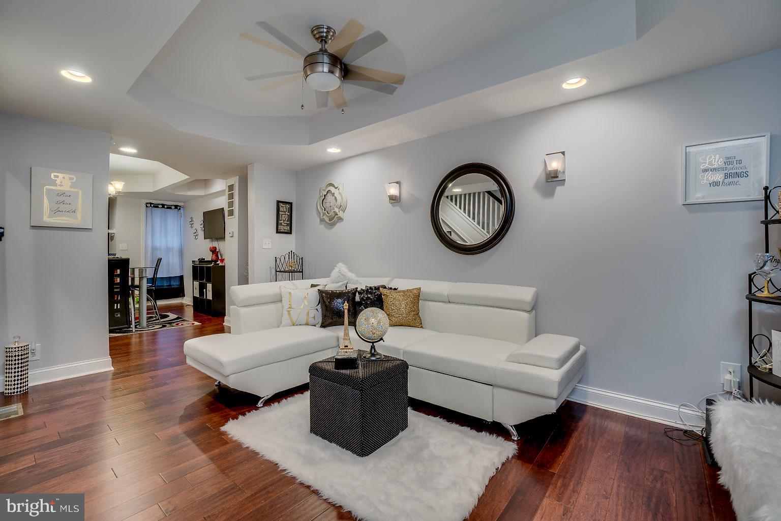 3908 Woodridge Road Baltimore, MD 21229 - Photo 5 of 38