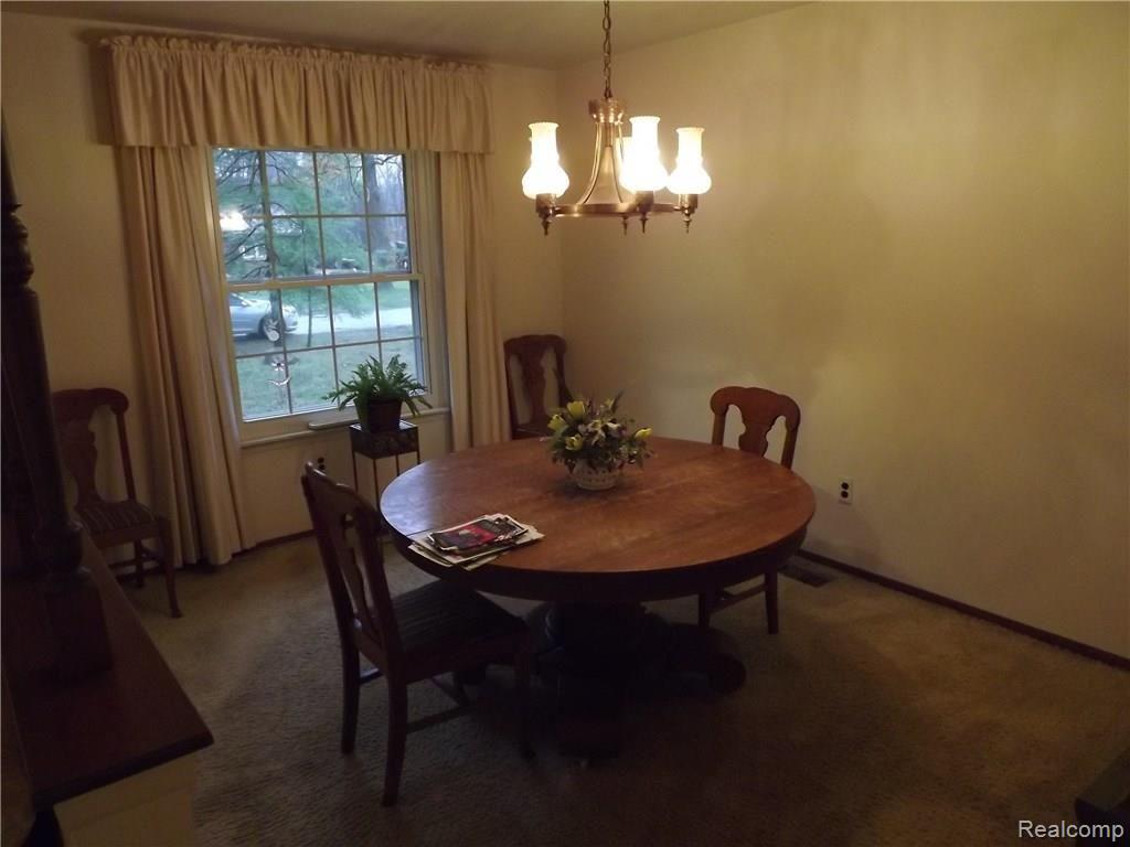 462 West Maryknoll Road Rochester Hills, MI 48309 - Photo 6 of 15