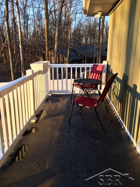 5162 Churchgrove Road Frankenmuth, MI 48734 - Photo 10 of 14 31344398-9.JPG