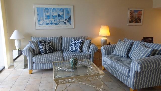 2707 North Ocean Boulevard, Unit 306D Boca Raton, FL 33431 - Photo 17 of 35 Living Area