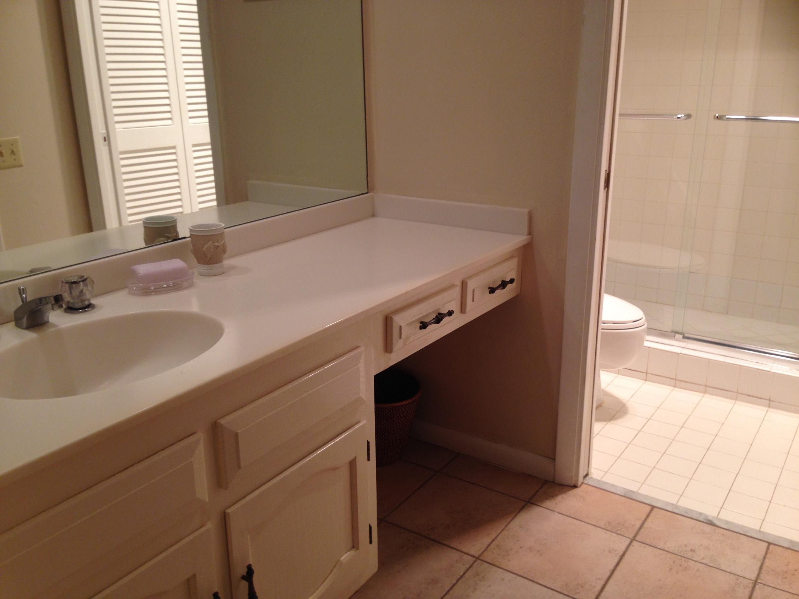 2707 North Ocean Boulevard, Unit 306D Boca Raton, FL 33431 - Photo 20 of 35 Master Bathroom