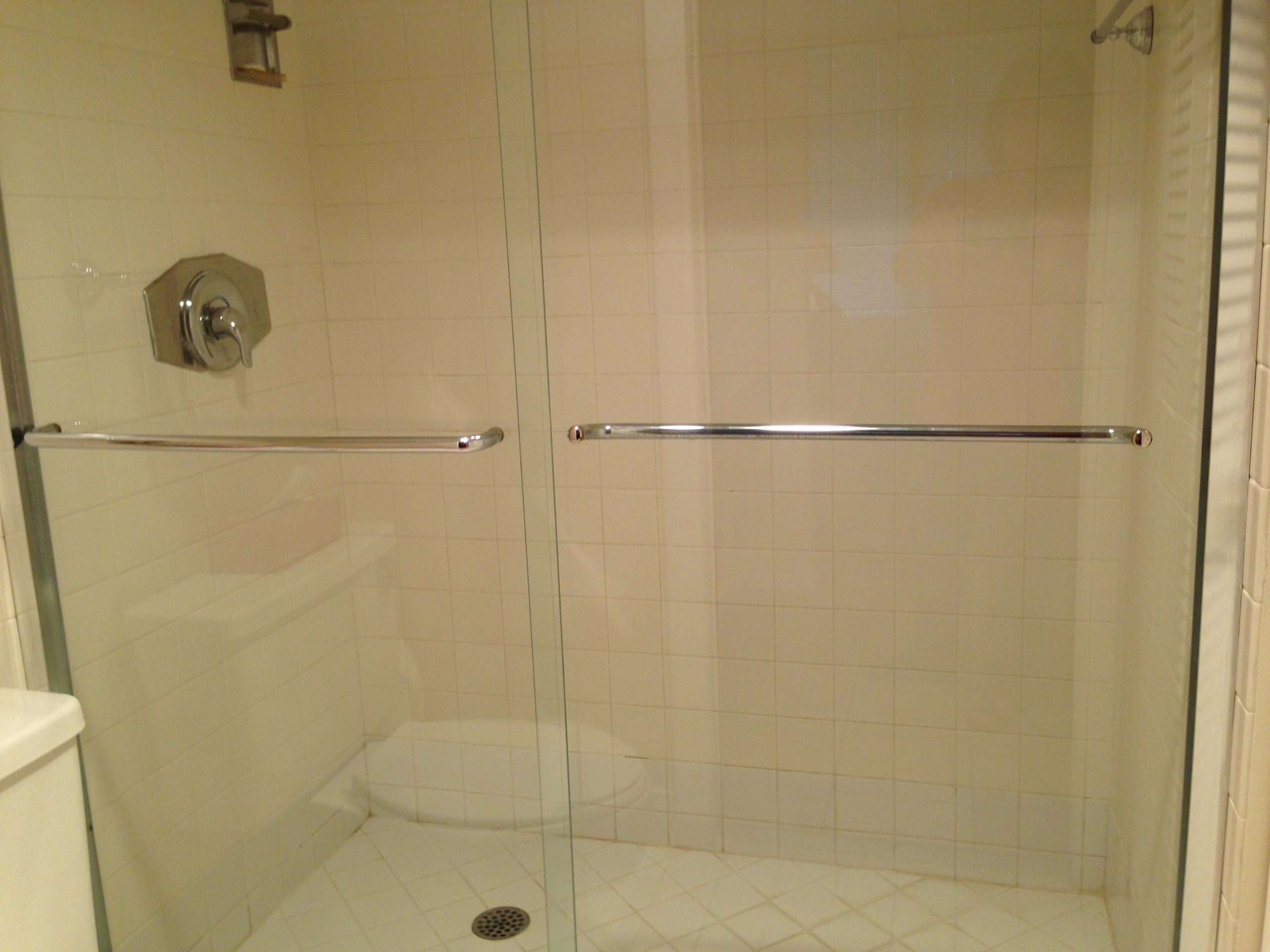 2707 North Ocean Boulevard, Unit 306D Boca Raton, FL 33431 - Photo 21 of 35 Master Shower