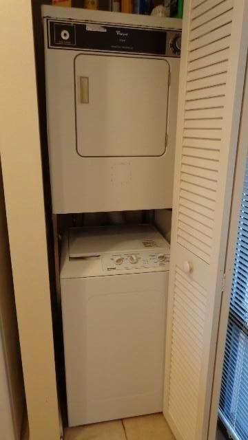 2707 North Ocean Boulevard, Unit 306D Boca Raton, FL 33431 - Photo 10 of 35 Washer/Dryer