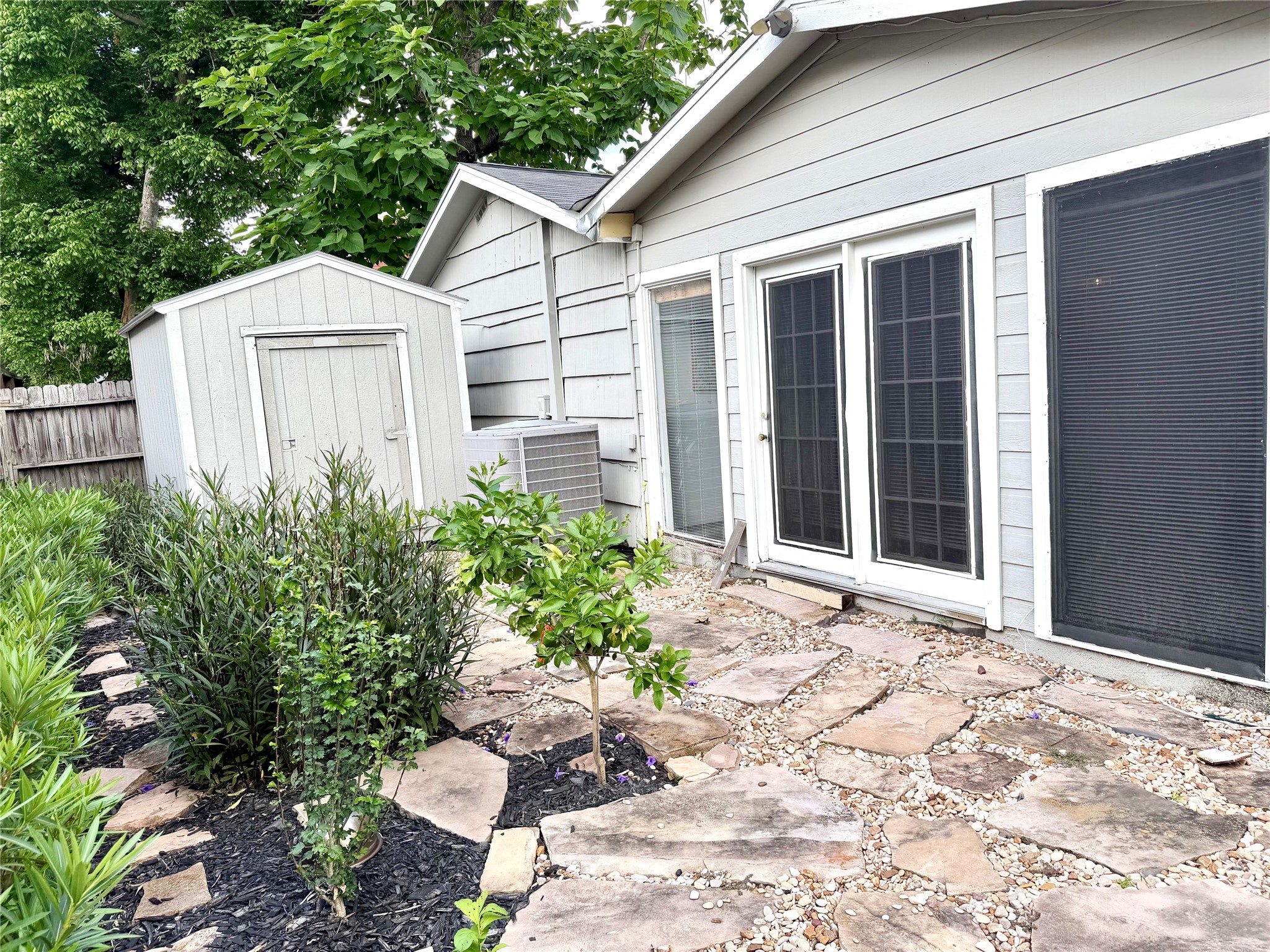 4128 Bissonnet Street Houston, TX 77005 - Photo 27 of 28