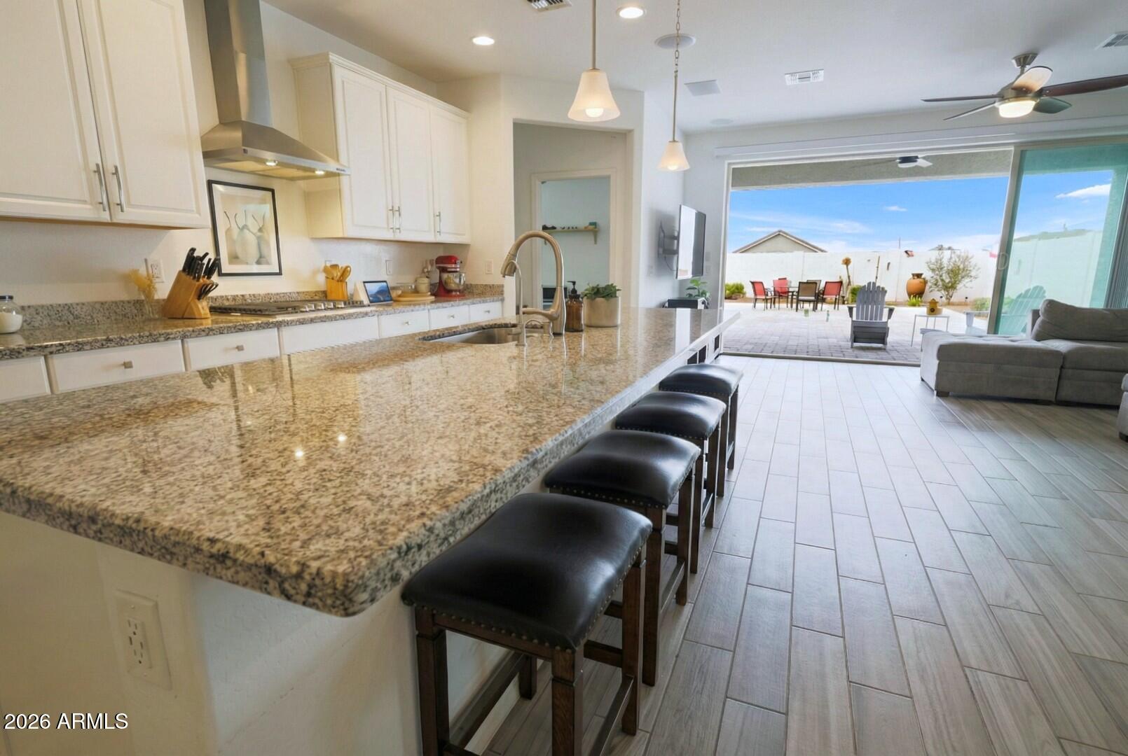 2318 East Harwell Road Phoenix, AZ 85042 - Photo 25 of 89 kitchen/great room