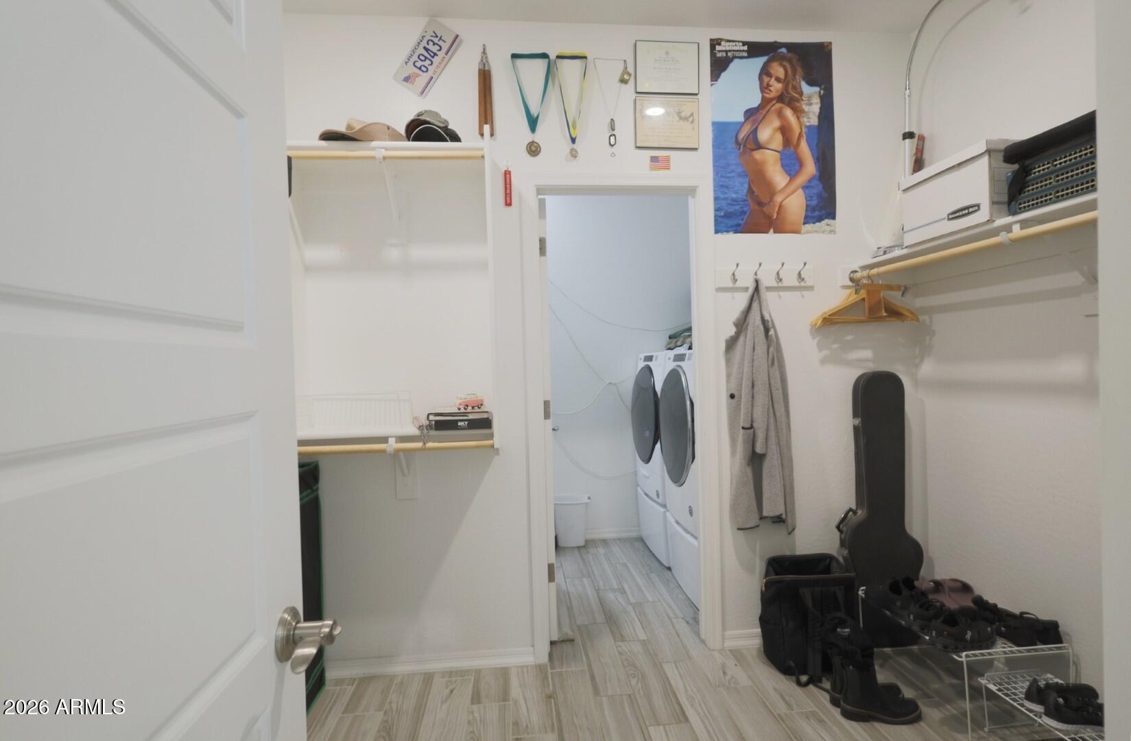 2318 East Harwell Road Phoenix, AZ 85042 - Photo 48 of 89 master closet