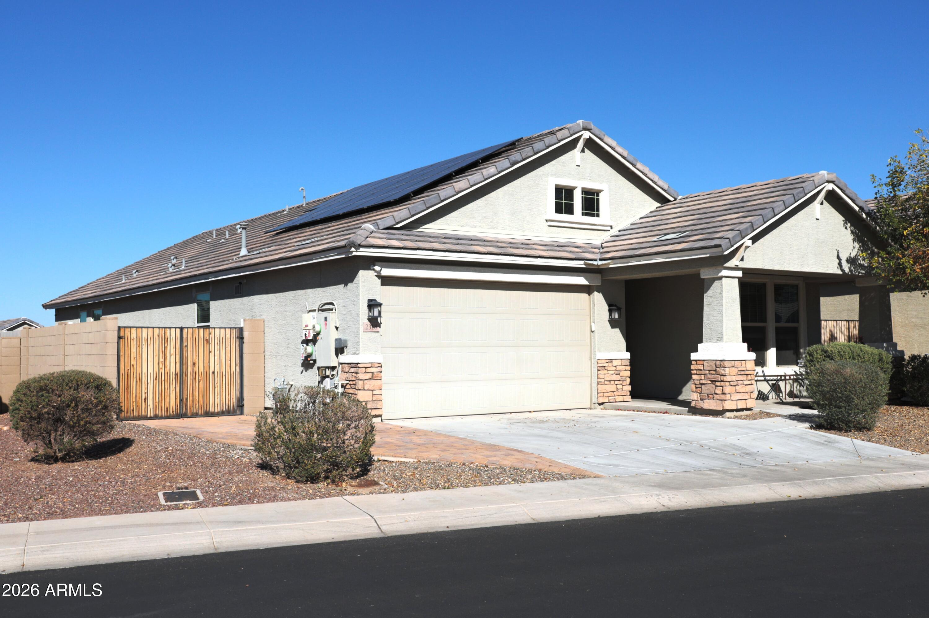 2318 East Harwell Road Phoenix, AZ 85042 - Photo 5 of 89 Curb view