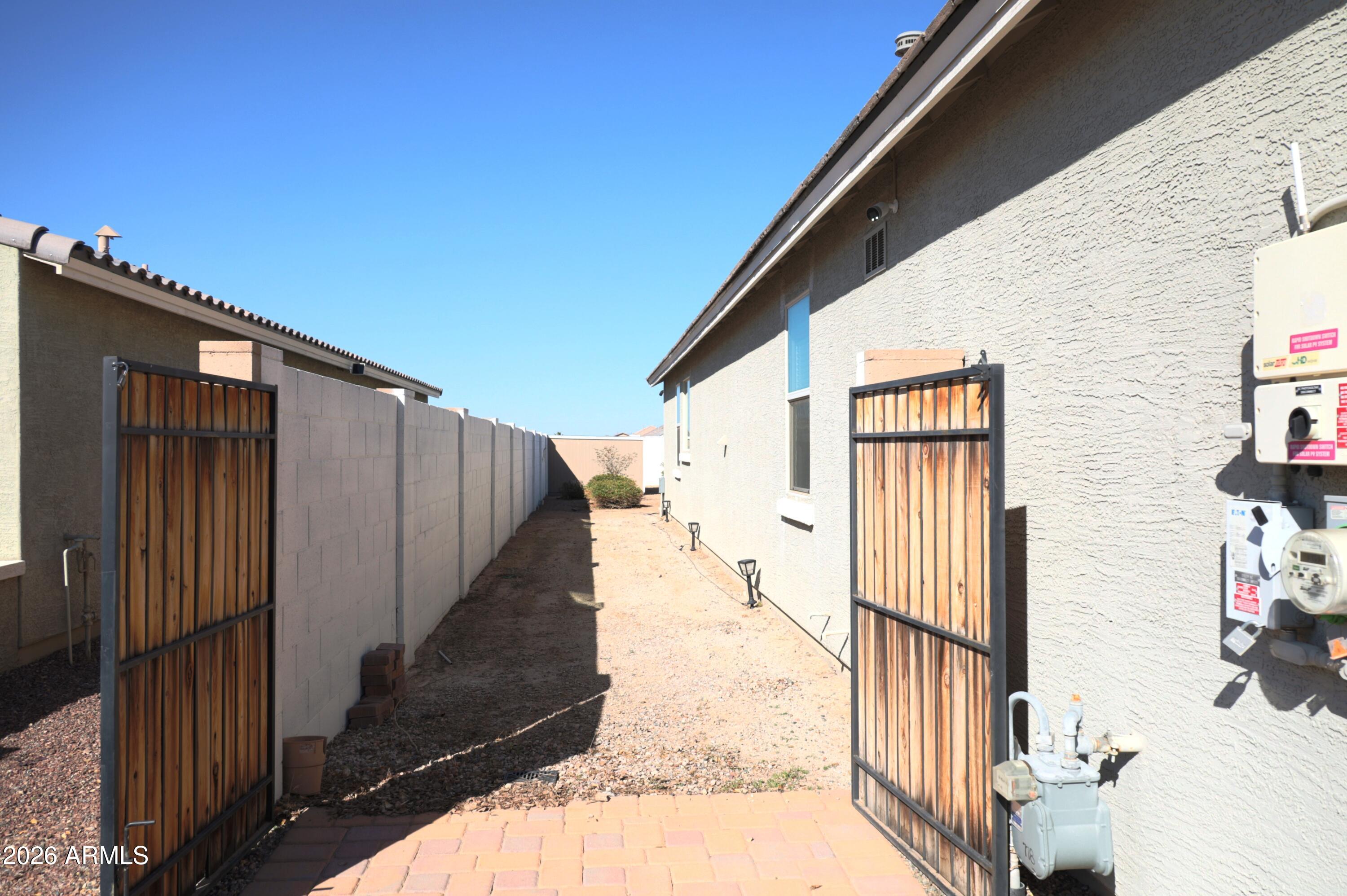 2318 East Harwell Road Phoenix, AZ 85042 - Photo 74 of 89 RV backyard access