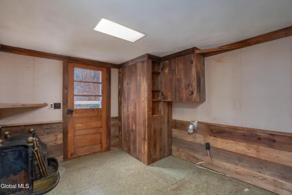$179,900 | 403 Ashgrove Road, White Creek, NY 12816