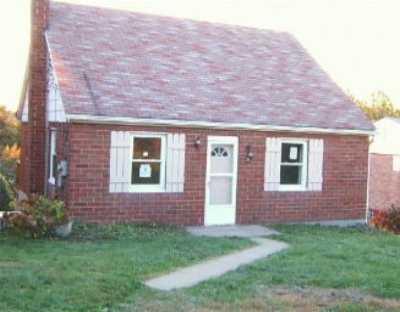 71 Coraopolis Road Coraopolis, PA 15108 - Photo 1 of 8 Gallery Image 1
