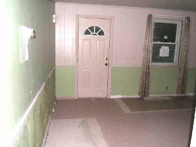 71 Coraopolis Road Coraopolis, PA 15108 - Photo 7 of 8 Gallery Image 7
