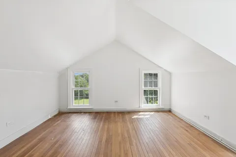 $998,000 | 60 Ridge Road, Barrington Hills, IL 60010