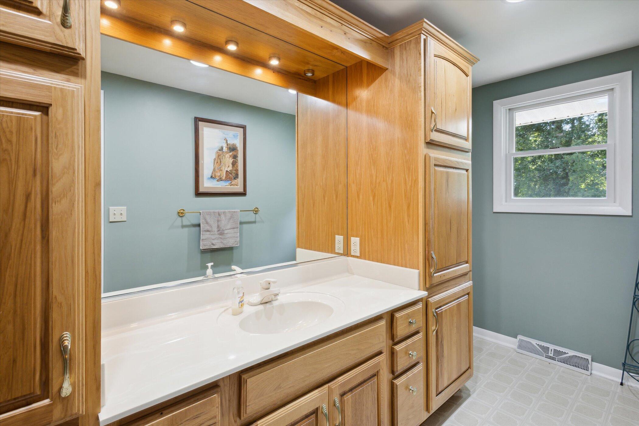 5678 Vrooman Road Jackson, MI 49201 - Photo 33 of 61 32-5678-Vrooman-Rd-Jackson-MI-49201-Wind