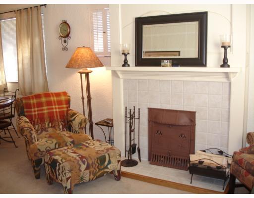 128 Rochester Road Pittsburgh, PA 15229 - Photo 3 of 14 Living Room.