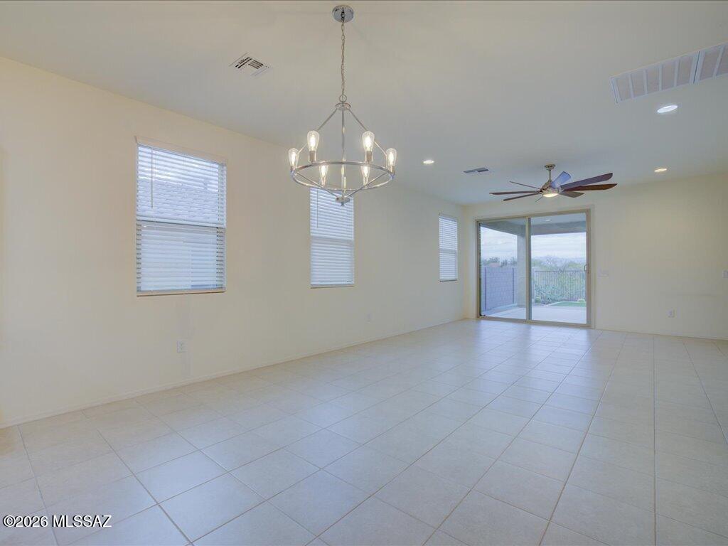 14031 East Golden Oaks Road Vail, AZ 85641 - Photo 16 of 40 14-04Interior01