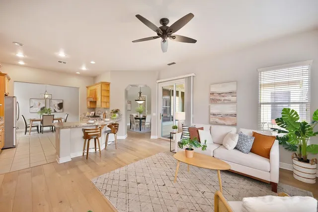 $599,950 | 2726 Heritage Park Lane, Sacramento, CA 95835