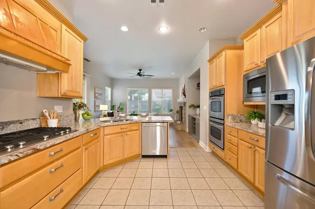 $599,950 | 2726 Heritage Park Lane, Sacramento, CA 95835