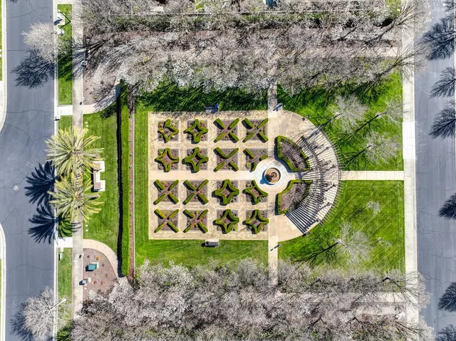 $599,950 | 2726 Heritage Park Lane, Sacramento, CA 95835