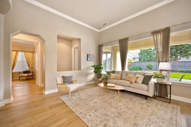 $599,950 | 2726 Heritage Park Lane, Sacramento, CA 95835