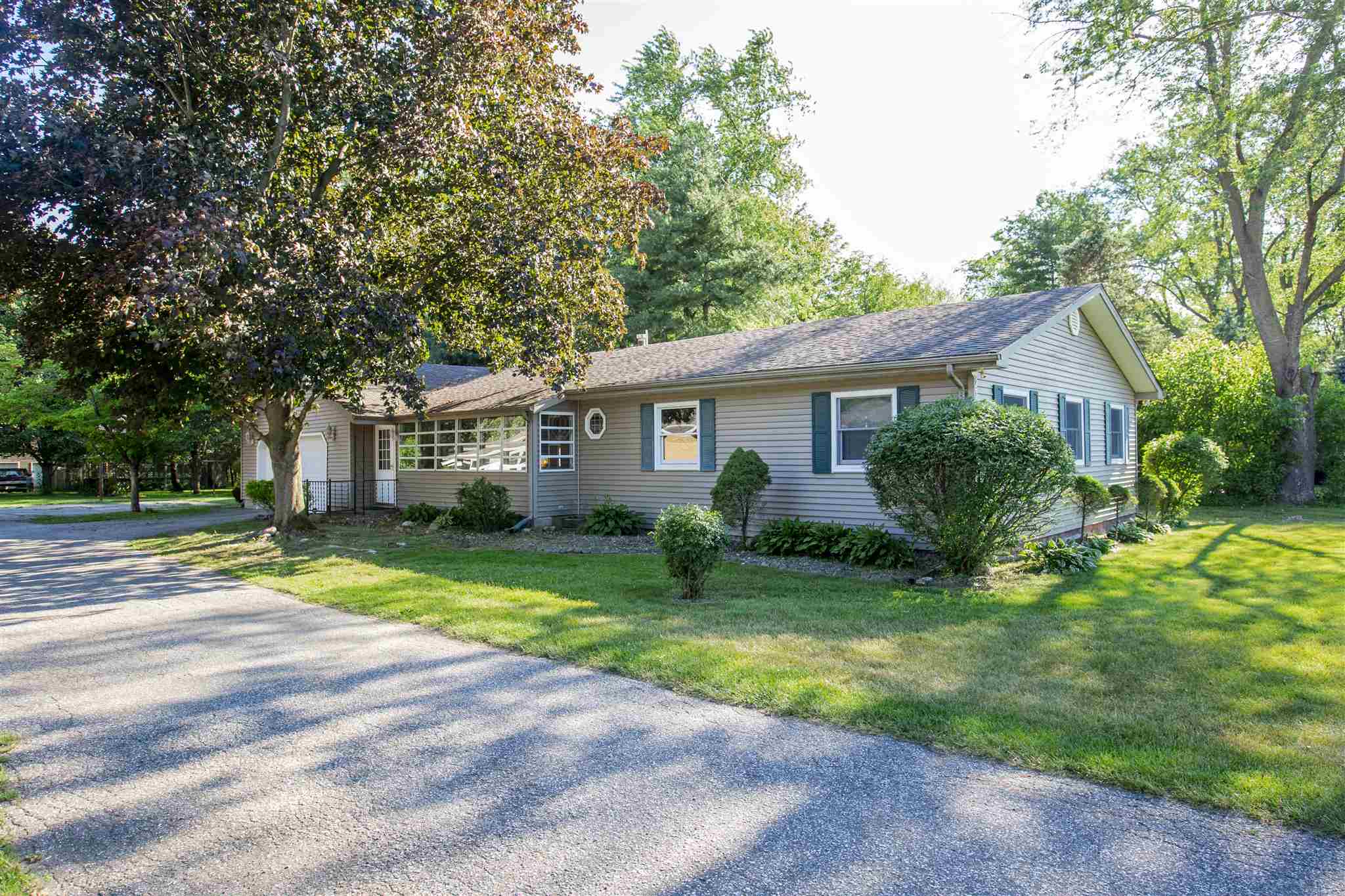 23010 Adams Road South Bend, IN 46628 - Photo 2 of 36
