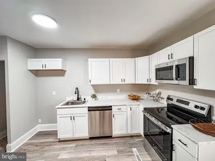 $199,900 | 802 East 22nd Street, Wilmington, DE 19802