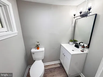 $199,900 | 802 East 22nd Street, Wilmington, DE 19802