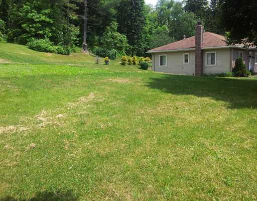 247 Pierce Road Lincoln, PA 15037 - Photo 3 of 4 Yard/Garden.