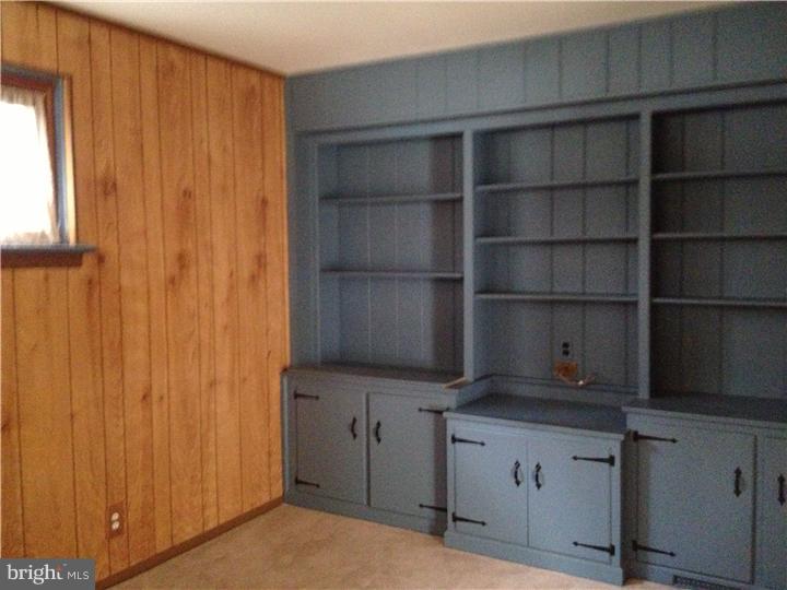 205 Kent Road Wyncote, PA 19095 - Photo 12 of 24 Den