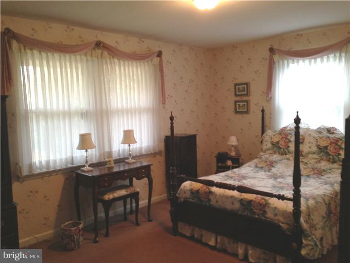 205 Kent Road Wyncote, PA 19095 - Photo 15 of 24 Bedroom 2