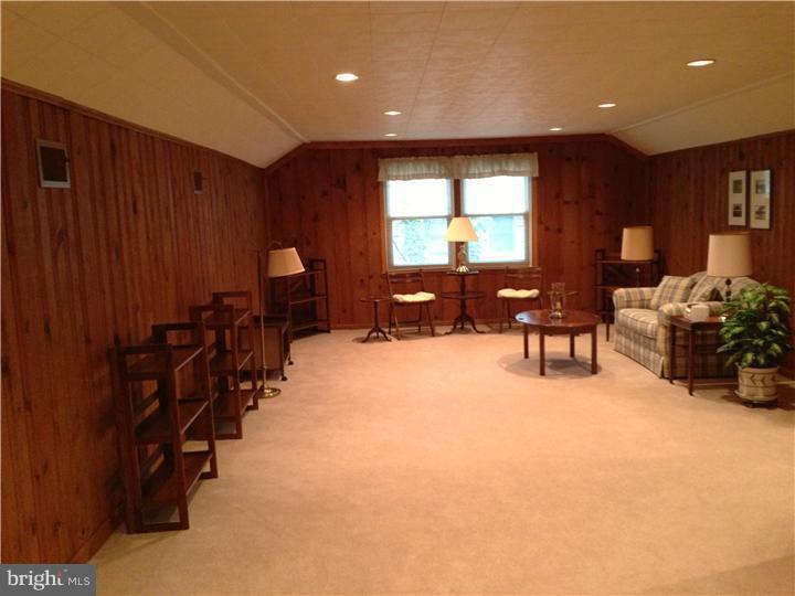 205 Kent Road Wyncote, PA 19095 - Photo 18 of 24 Bonus Room