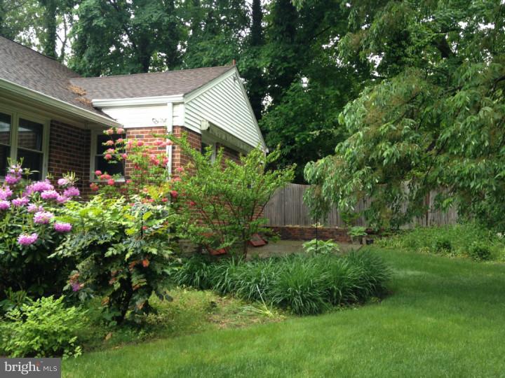 205 Kent Road Wyncote, PA 19095 - Photo 19 of 24 Exterior Back