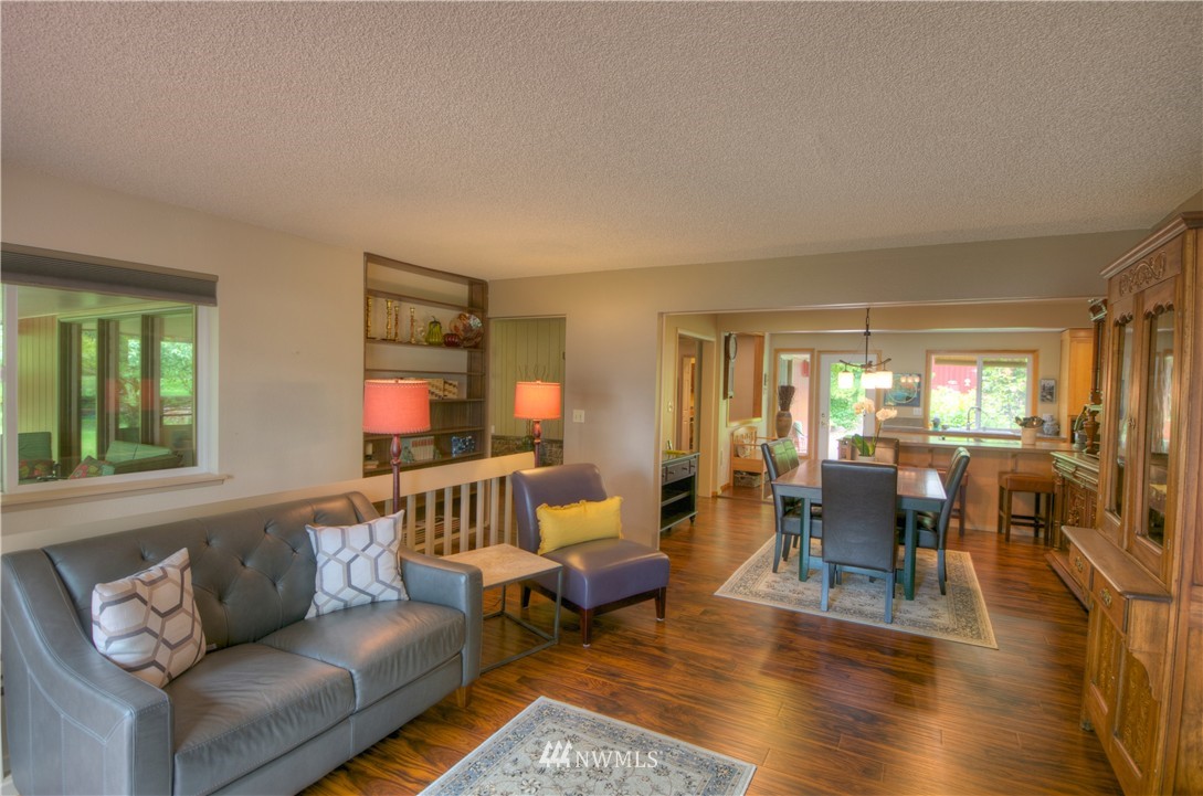 7149 Fairview Road Southwest Olympia, WA 98512 - Photo 11 of 25 Gallery Image 11