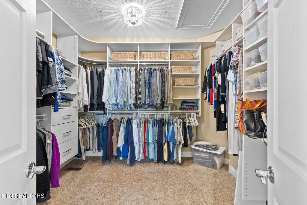515 Dudala Circle Loudon, TN 37774 - Photo 25 of 48 Ensuite Walk-in closet