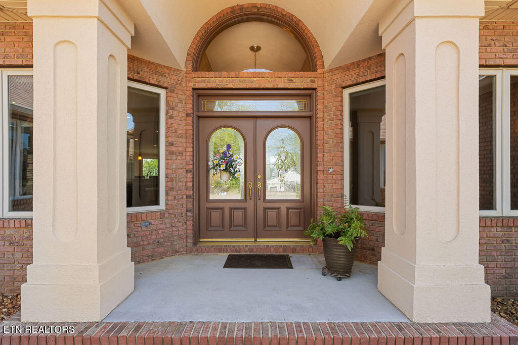 515 Dudala Circle Loudon, TN 37774 - Photo 6 of 48 Front Entrance