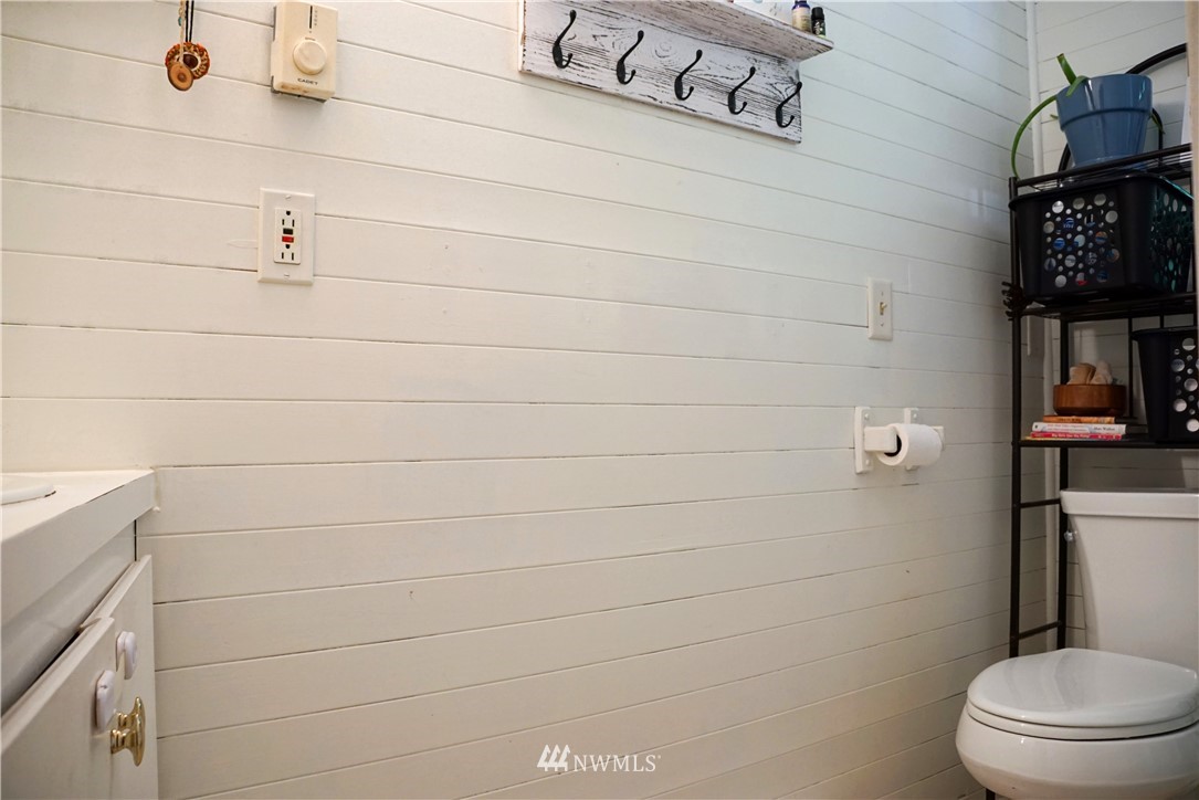 3438 Sweet Road Blaine, WA 98230 - Photo 10 of 26 Gallery Image 10