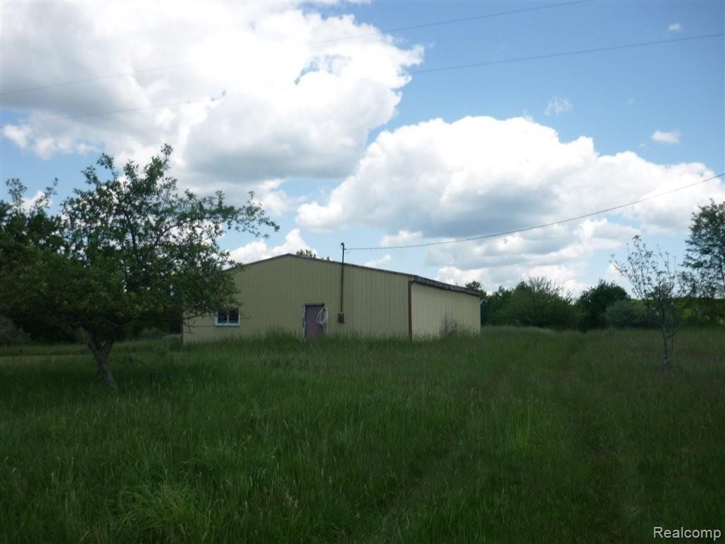 9374 Northwest County Line Road Barryton, MI 49305 - Photo 10 of 14