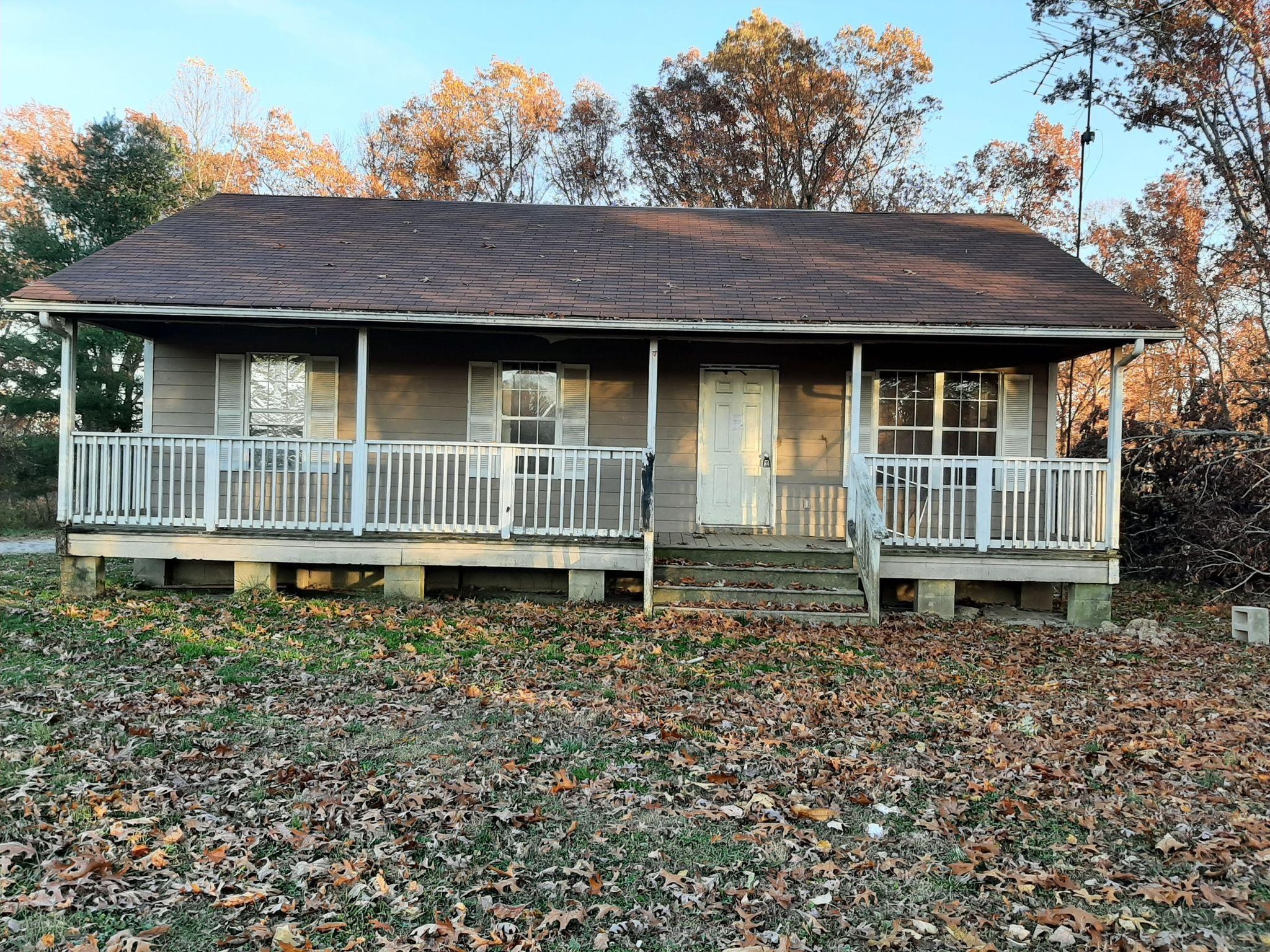 646 East Ravenscroft Road Sparta, TN 38583 - Photo 2 of 16 Gallery Image 2