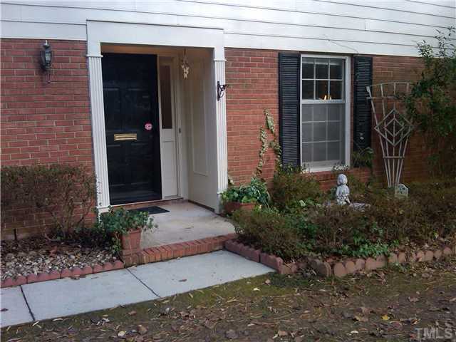 3140 Morningside Drive Raleigh, NC 27607 - Photo 23 of 25 Garden area has lots of charm!