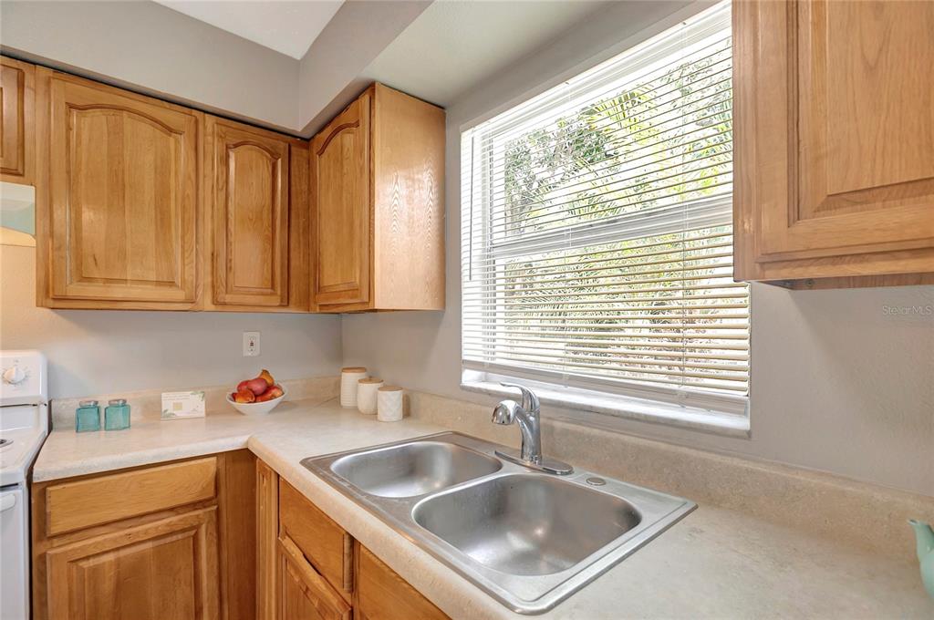 1802 Green Ridge Road Tampa, FL 33619 - Photo 12 of 34 Gallery Image 12